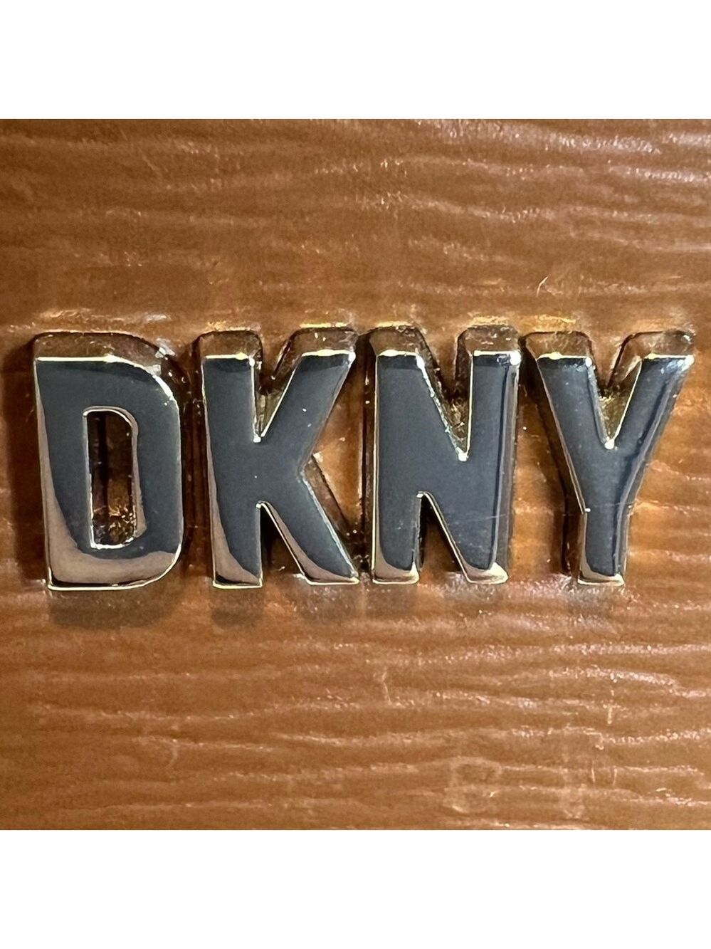 DKNY BRYANT MEDIUM TOTE - Picture 9 of 15